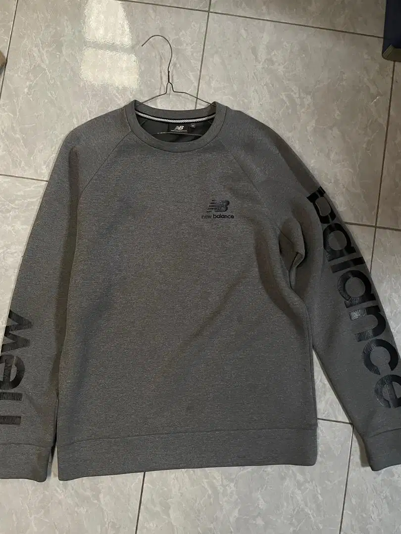 Sweater New Balance