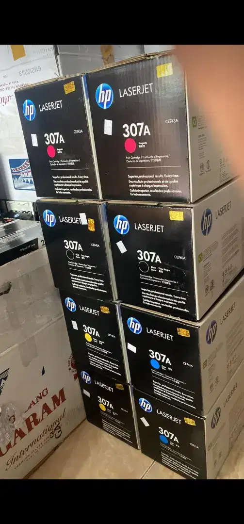 Menampung cartridge cartridge printer baru dan bekas