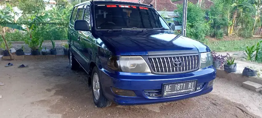 Kijang LGX 2.0 thn 2002 new model