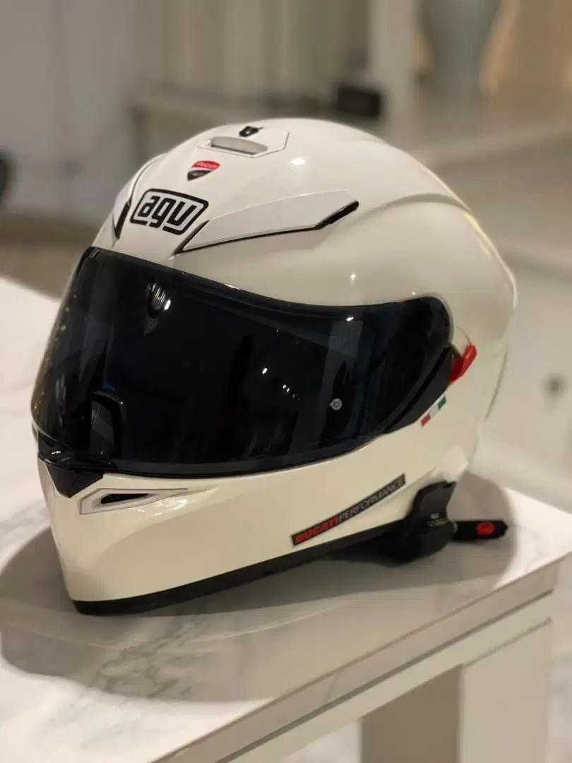 AGV white k3 Sv size XL