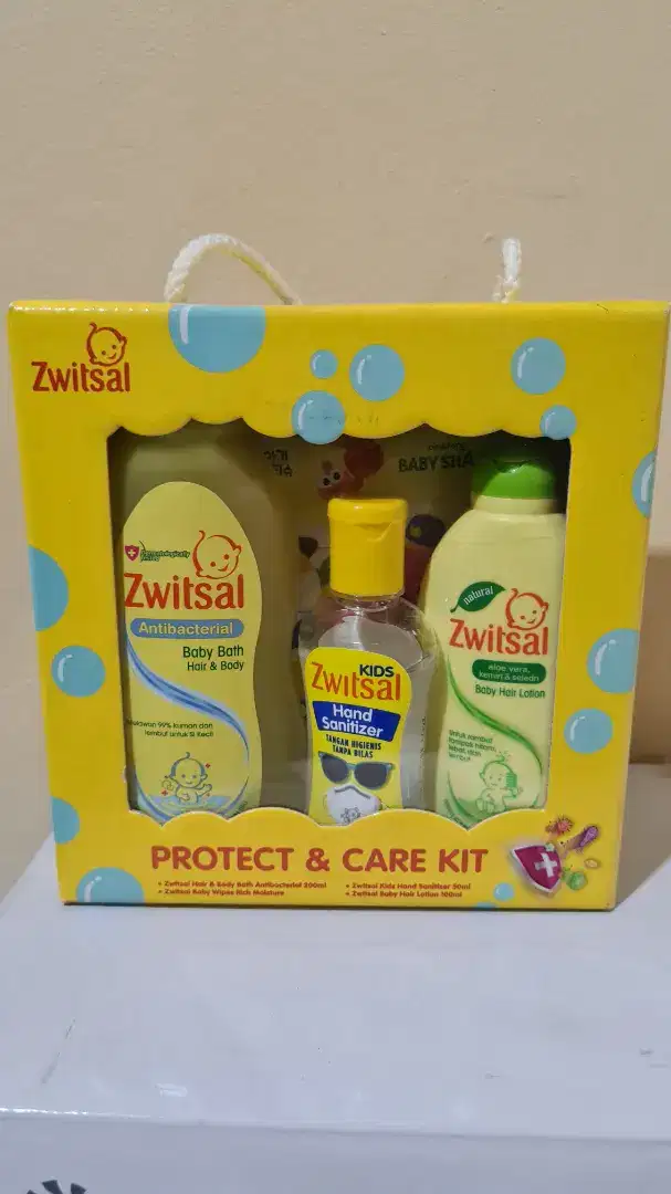 Zwitsal Baby Protect & Care Kit