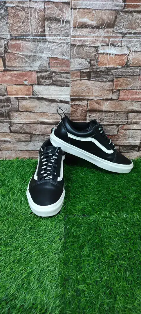 Vans Oldskool OTW webbing Black. Leather