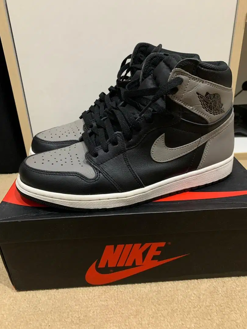 Air Jordan 1 High Shadow US 9.5