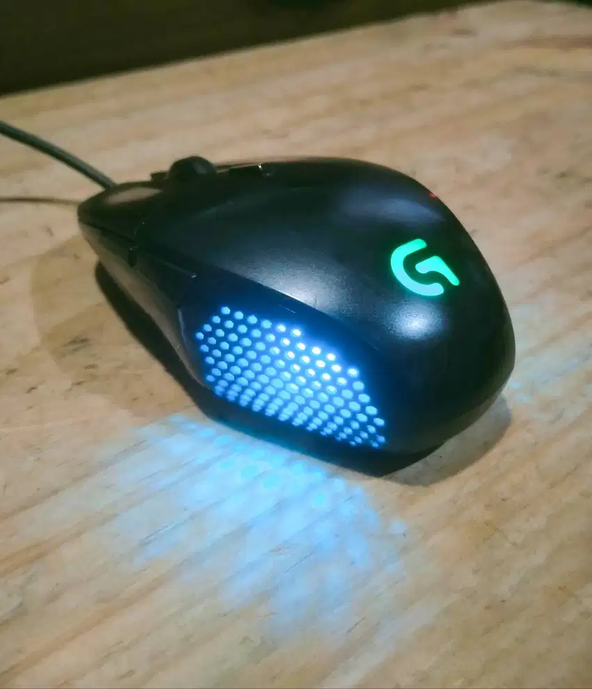 Logitech G302 Daedalus Prime MOBA Gaming Mouse