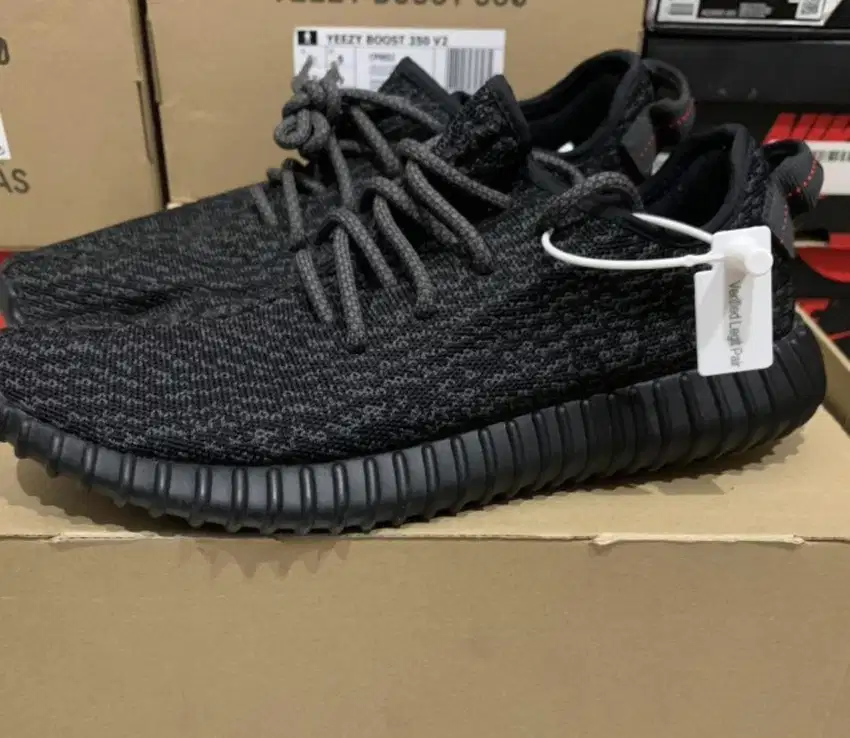 Adidas Yeezy Pirate Black 2016 US 9