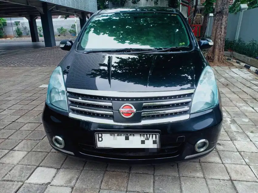 Nissan Grand Livina 1.8 Ultimate Matic Good Condition Siap Tahun Baru