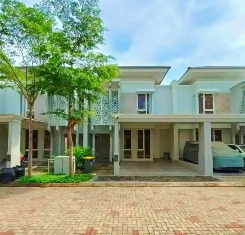 Dijual Rumah Cantik 2 Lantai Royal Bay Full Renovasi Dekat Mega Mall