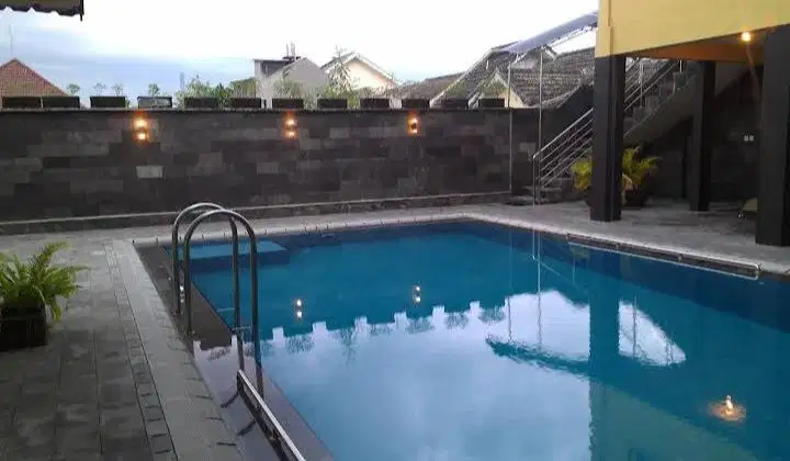 Resort private Pool Panggungharjo Sewon bantul jogja.JARANG ADA !