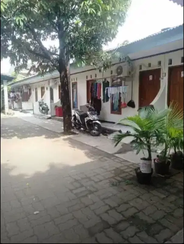 Dijual kontrakan 70 pintu, Lt.2000 m².di cirendeu tangsel.