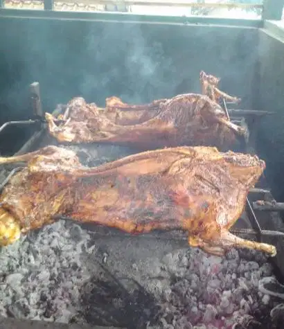 paket kambing guling lengkap 1 ekor untuk 50 porsi siap pesta hajatan