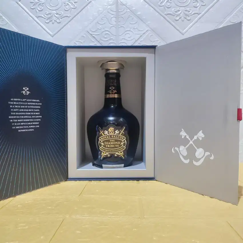 koleksi botol kosong bekas_R salute diamond