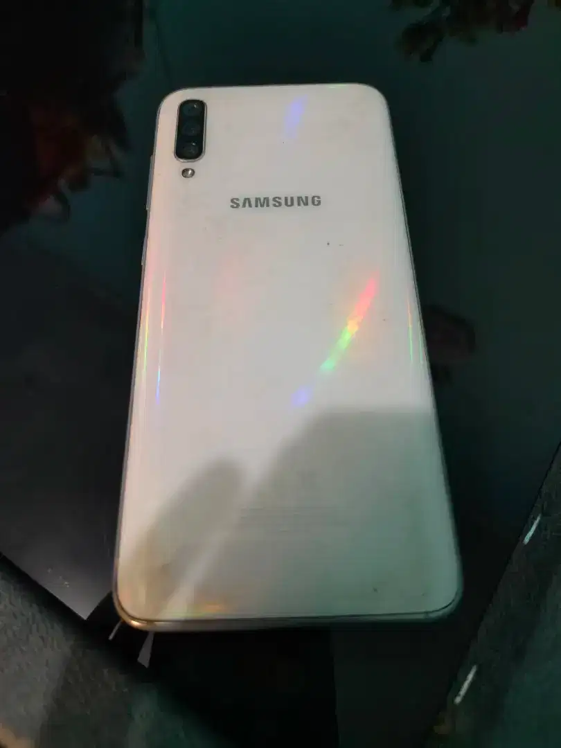 samsung a70 retak sehelai