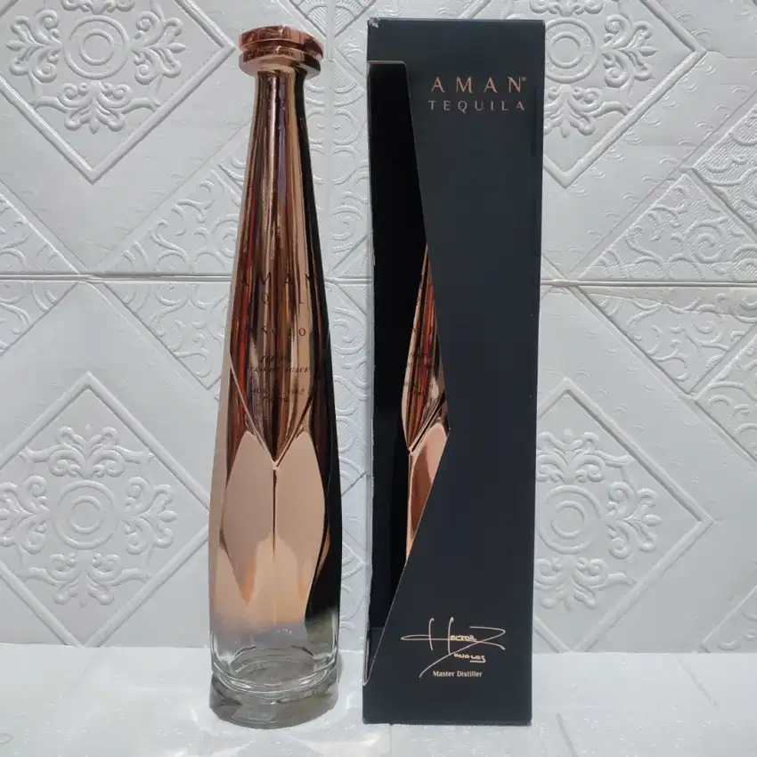 koleksi botol kosong bekas bekas_AMAN anejo