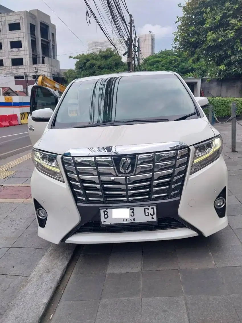 TOYOTA ALPHARD 2015