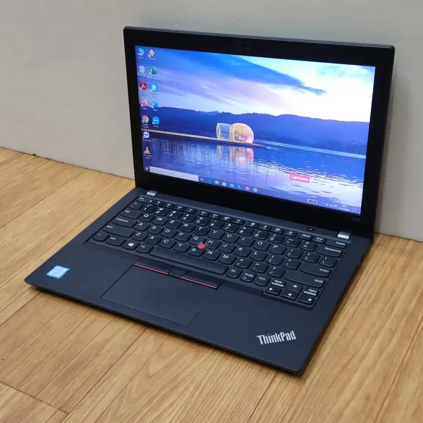 ThinkPad X280 Core i7 8th 16GB 256GB SSD Mulus Not X270 X290