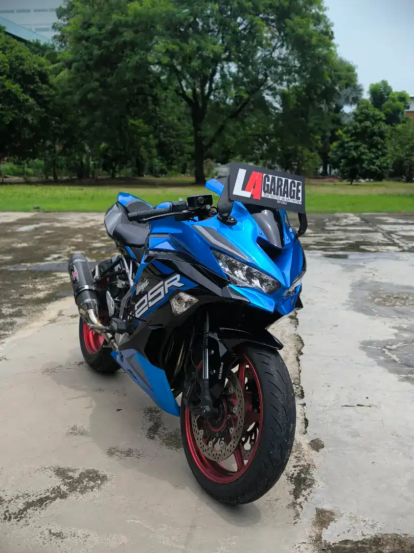 KAWASAKI ZX25R KQS KTRC Tipe TERTINGGI