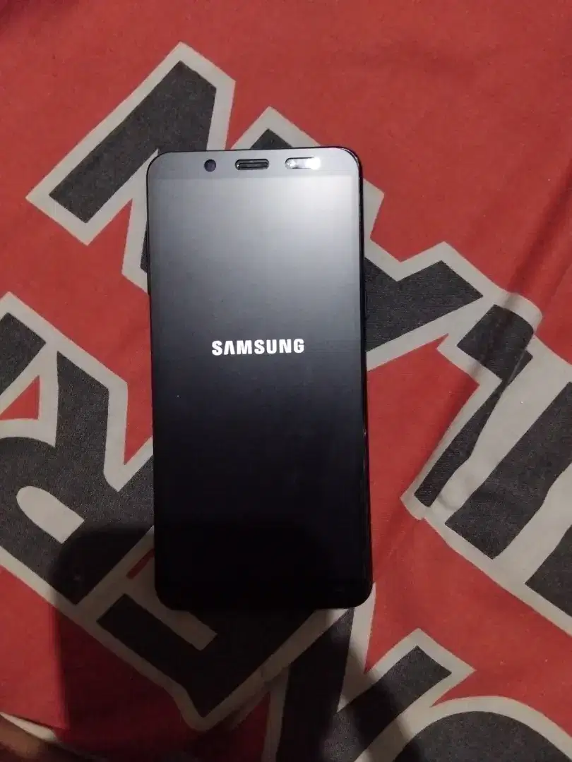 DI JUAL HP SAMSUNG A8 2018 SECOND