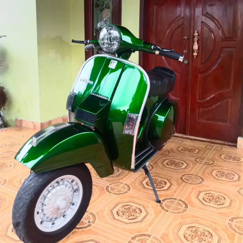 Vespa excel look new px