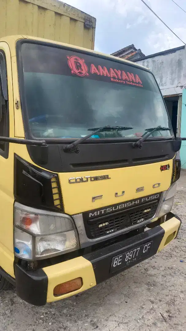 Mitsubishi canter