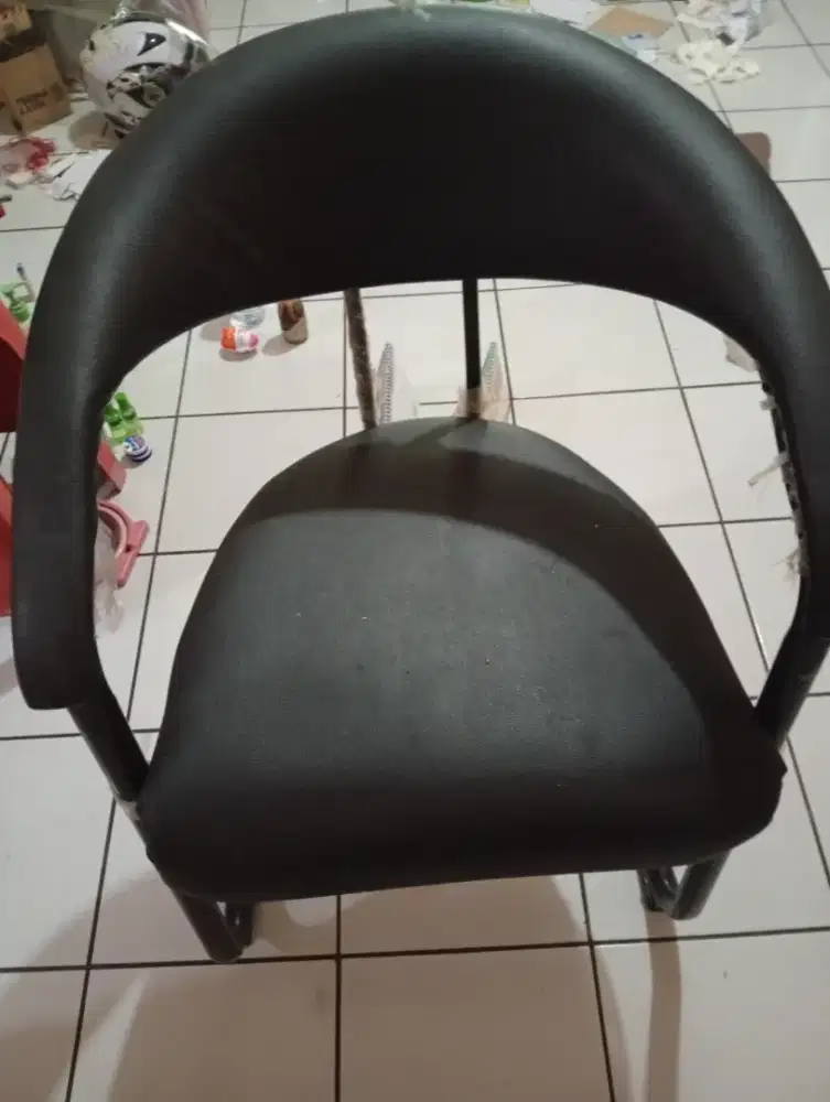 Kursi serbaguna empuk nyaman