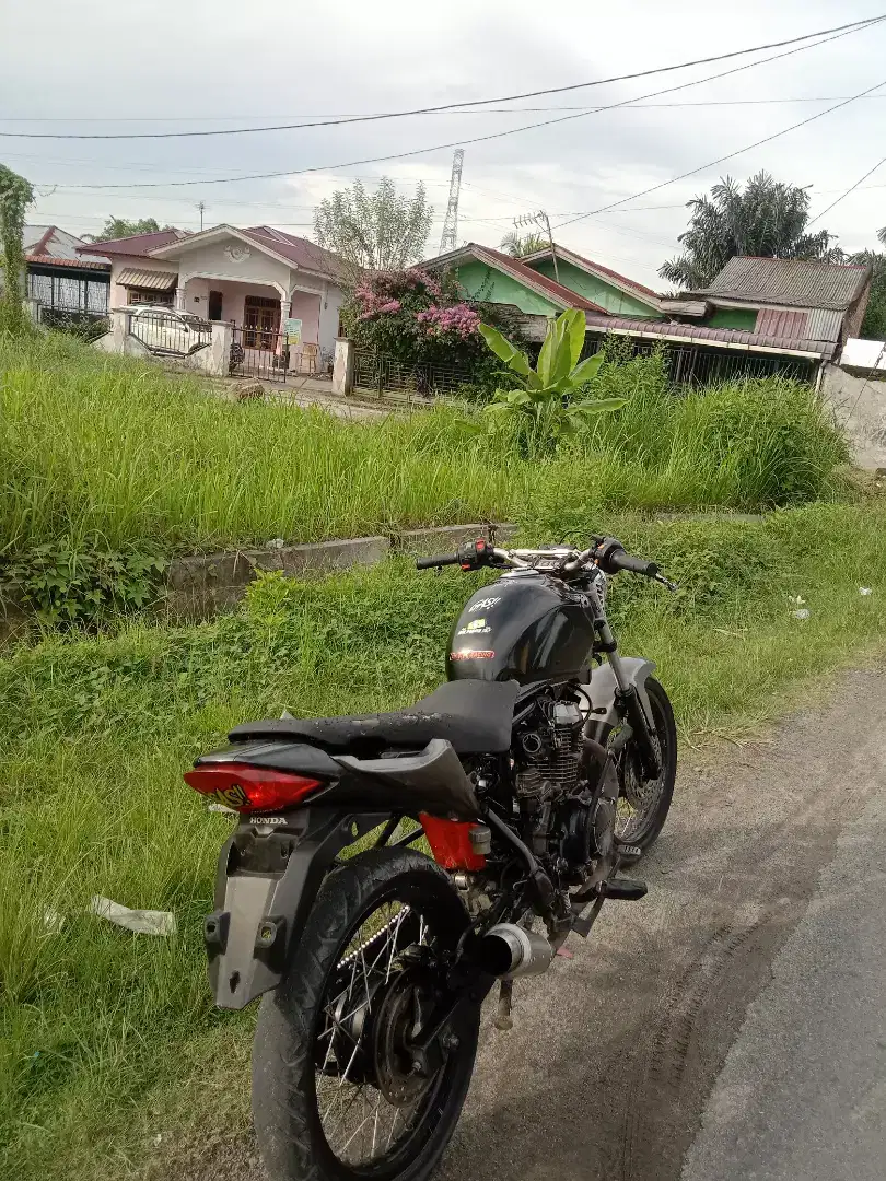 Honda Megapro herex style