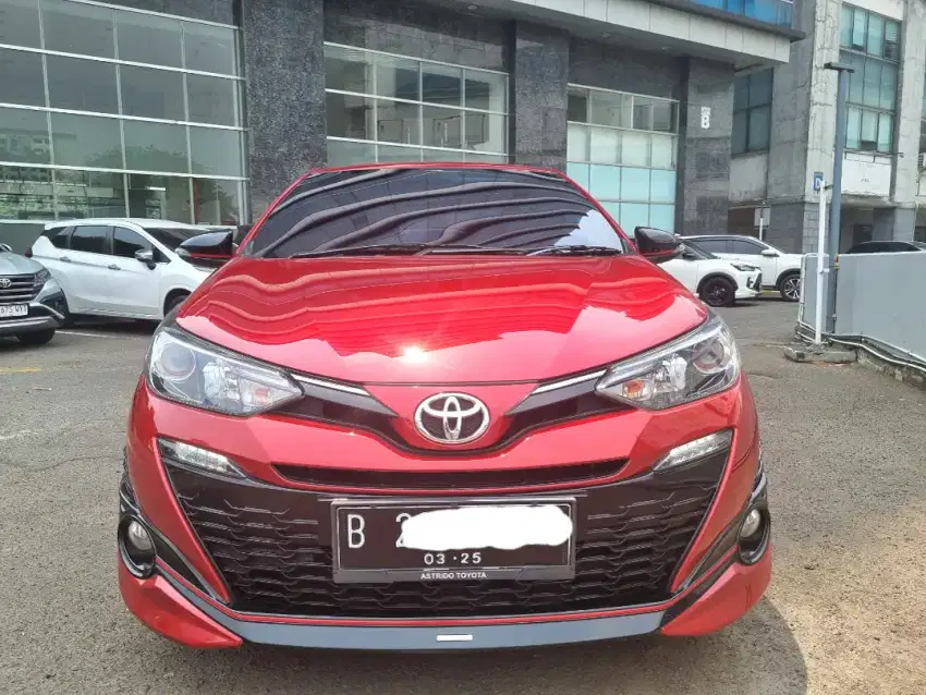 Toyota Yaris R TRD thn 2020 Red On Black Istimewa