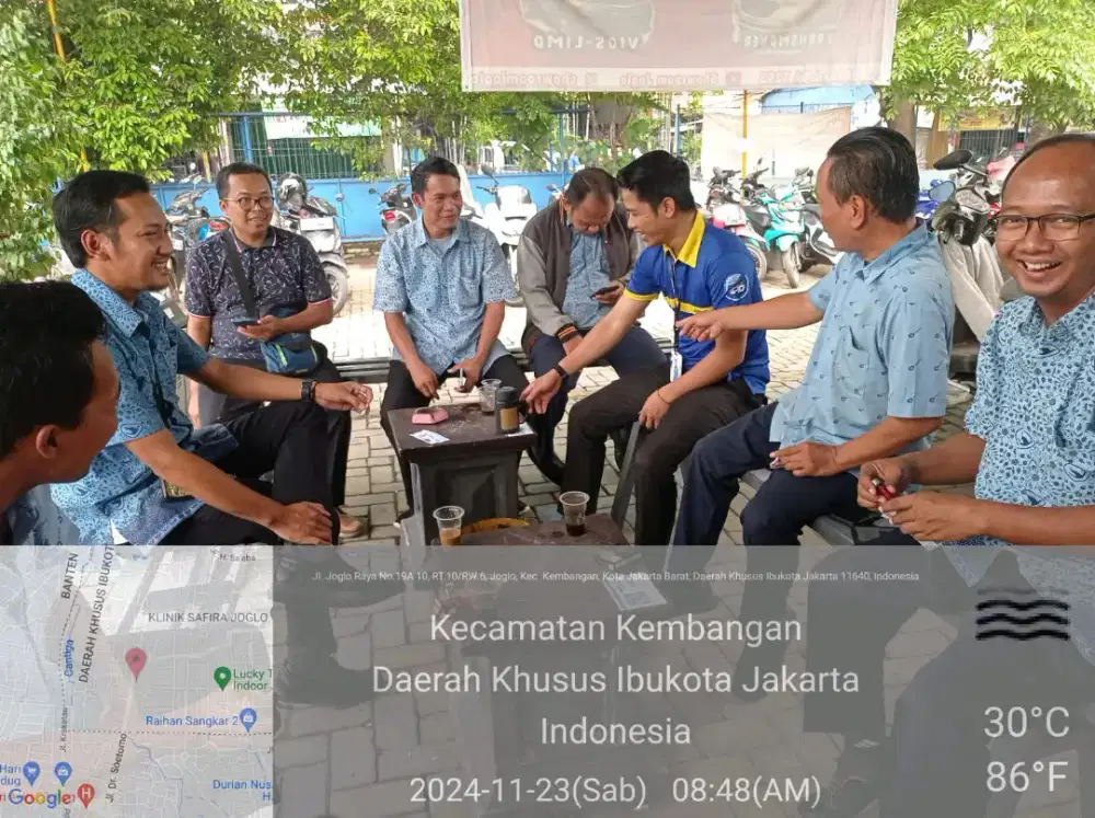 Driver antar jemput pelanggan