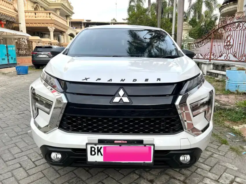 Mitsubishi Xpander Exceed. Manual. Tahun 2022.Putih Mutiara