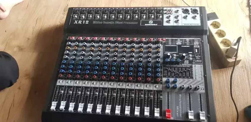 Dijual mixer HARDWELL