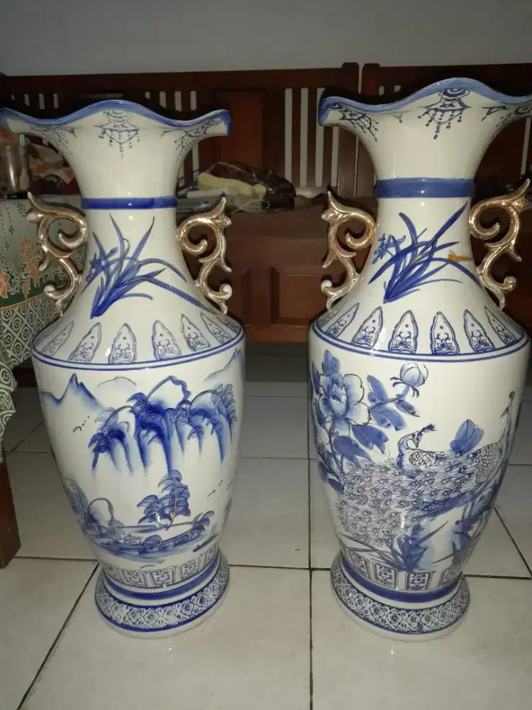 Dijual 2 gucci keramik