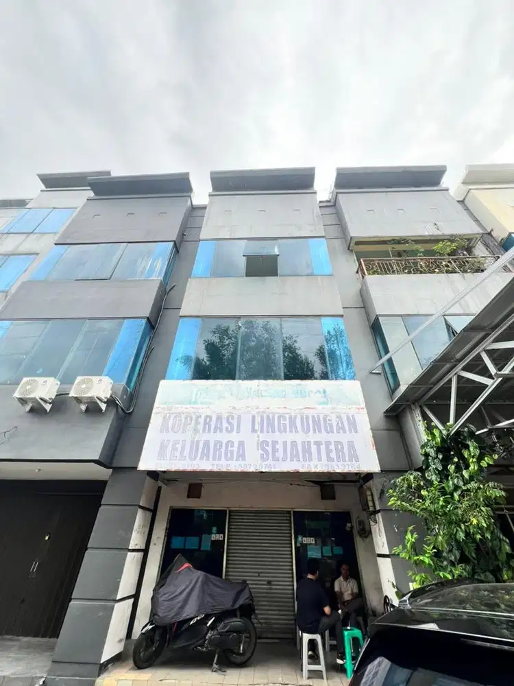 RUKO 3 LANTAI, LOKASI DEKAT TOLL, LIPPO KARAWACI