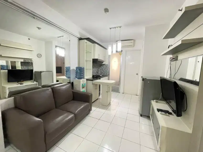 Sewa bulanan apartemen kalibata city 2BR furnish di tower akasia