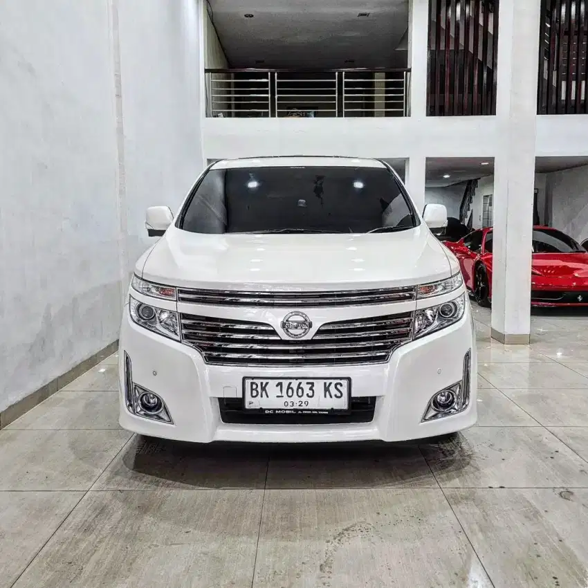 ELGRAND 2.5 HWS CVT 2012 / 2013 nissan putih alphard vellfire