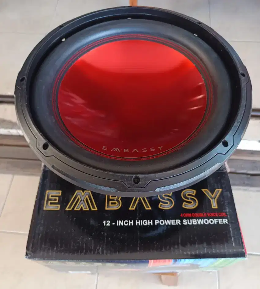 Subwoofer 12in, merk Embassy, barang baru nyala normal, di dps