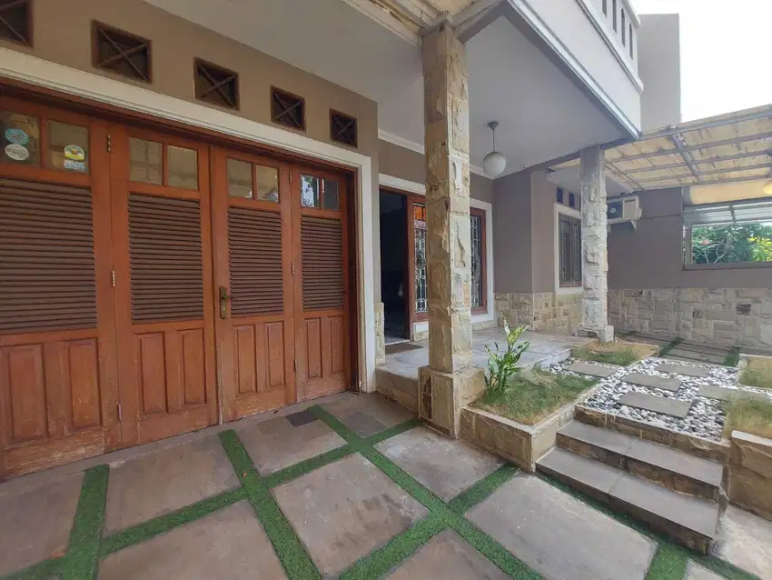 Lebak bulus cirendeu bali view siap huni layout plong  Rumah dijual di