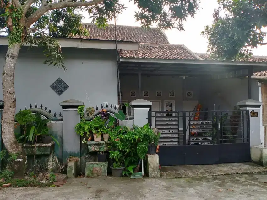 Dijual Rumah 2 Lantai di Perumahan Bumi Baros Chasanah