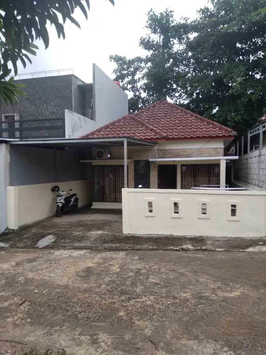 Dijual Rumah ( depan gedung kaltim post )