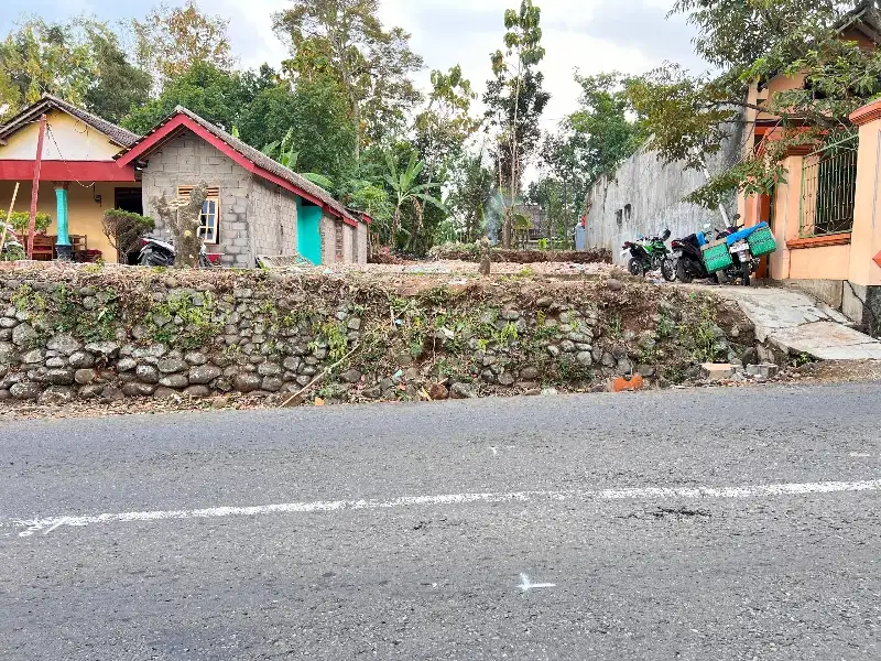 Dijual tanah strategis tepi jalan raya batu jamus - kemuning