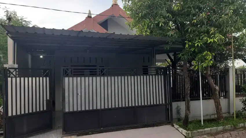 Rumah Hook Griya Permata Hijau Sidoarjo