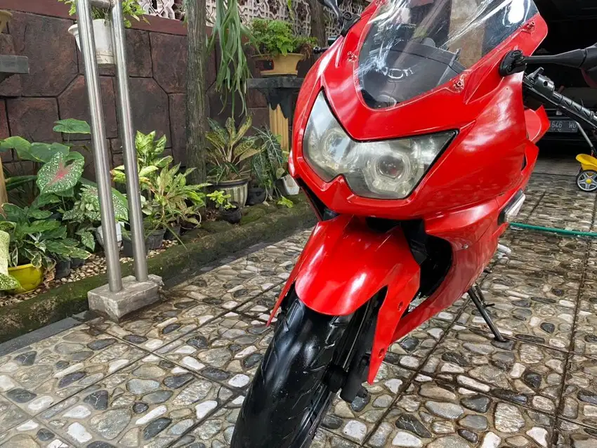 Ninja 250 2011 merah