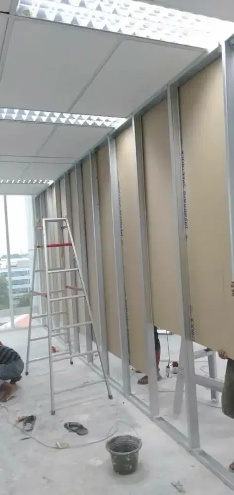 TUKANG PARTISI SEKAT RUANGAN