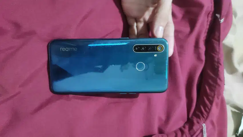 Realme 5 pro 8/128 GB ( snapdragon )