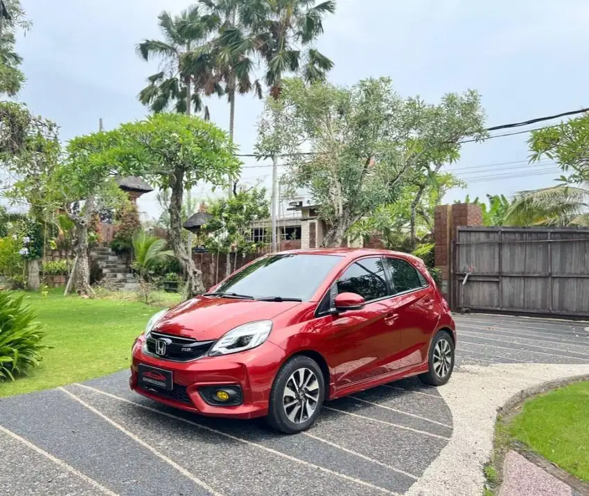 HONDA BRIO RS 1.2 CVT 2017