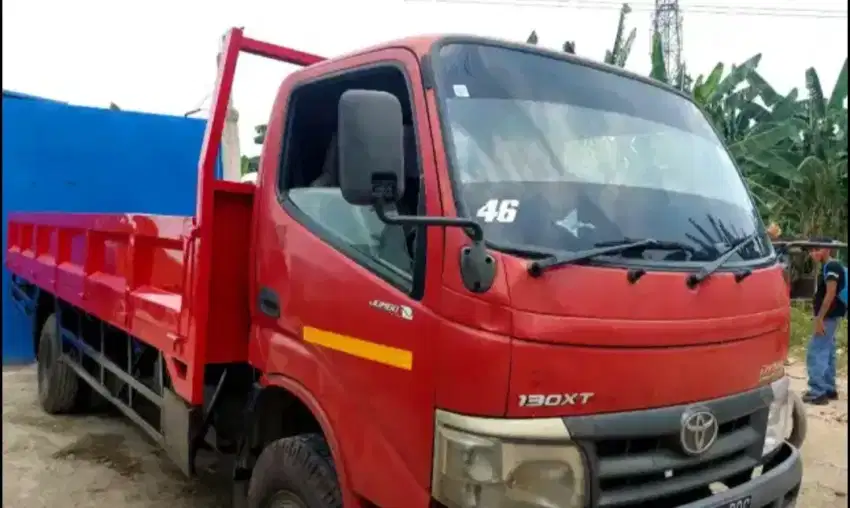 Toyota Dyna Rino 130XTLong BakBesi 5.6m Merah Fulors Turbo/Colt Diesel