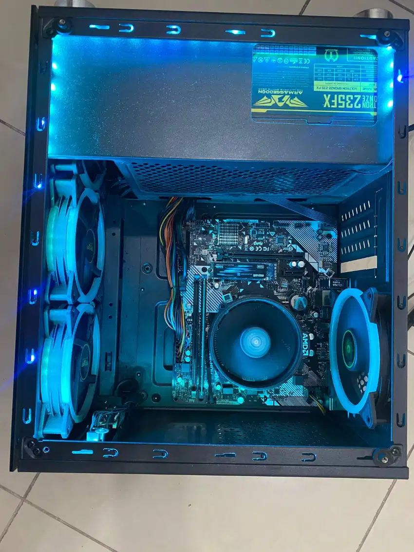 PC Gaming AMD Ryzen 5 3400G + Design