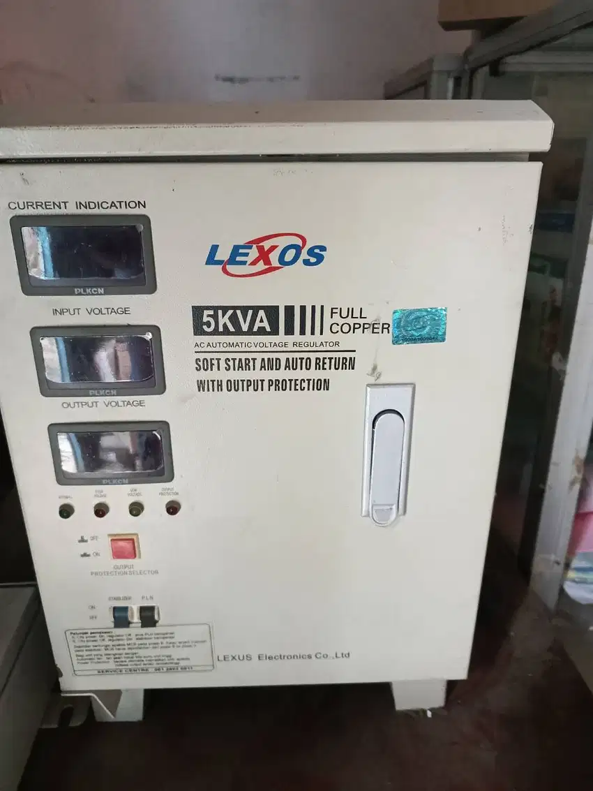 Stabilizer merek lexos 5 kVA