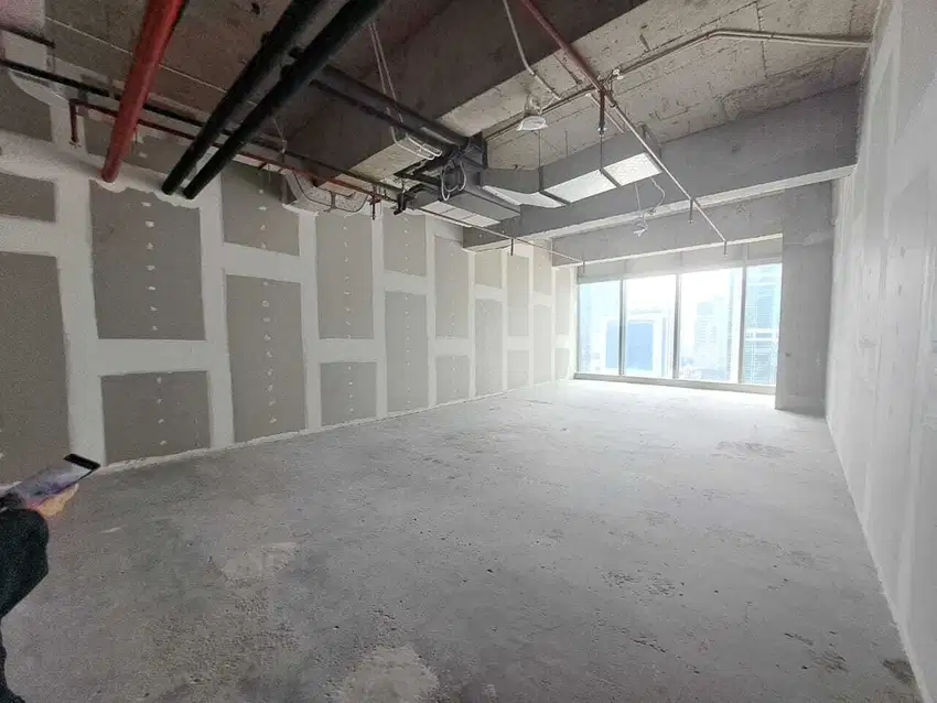 Sewa Murah Kantor 110 m2 di World Capital Tower (WCT) Mega Kuningan