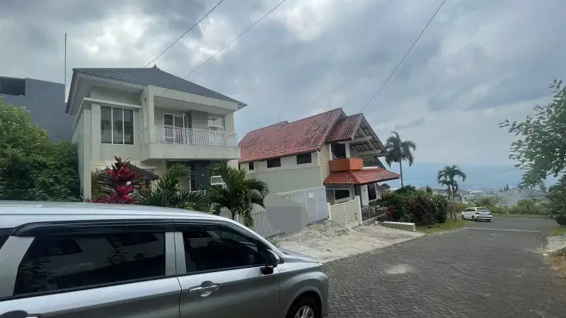 Villa Dijual murah udara sejuk di Batu Malang