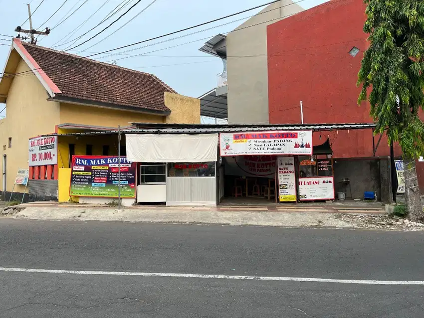 Tempat Usaha Siap Pakai Belakang Pas UNTAG Banyuwangi