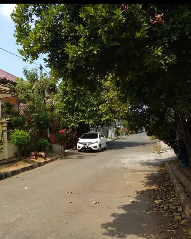 Dijual Cepat Rumah Tua Pantai Kuta Ancol